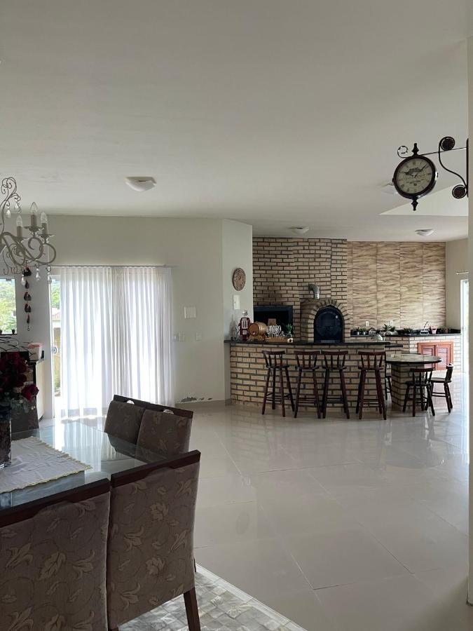 Ampla Casa De Campo - Afaven Águas Mornas Kültér fotó