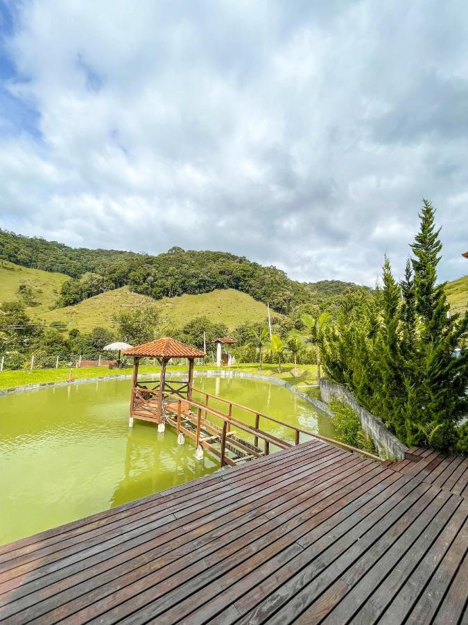 Ampla Casa De Campo - Afaven Águas Mornas Kültér fotó