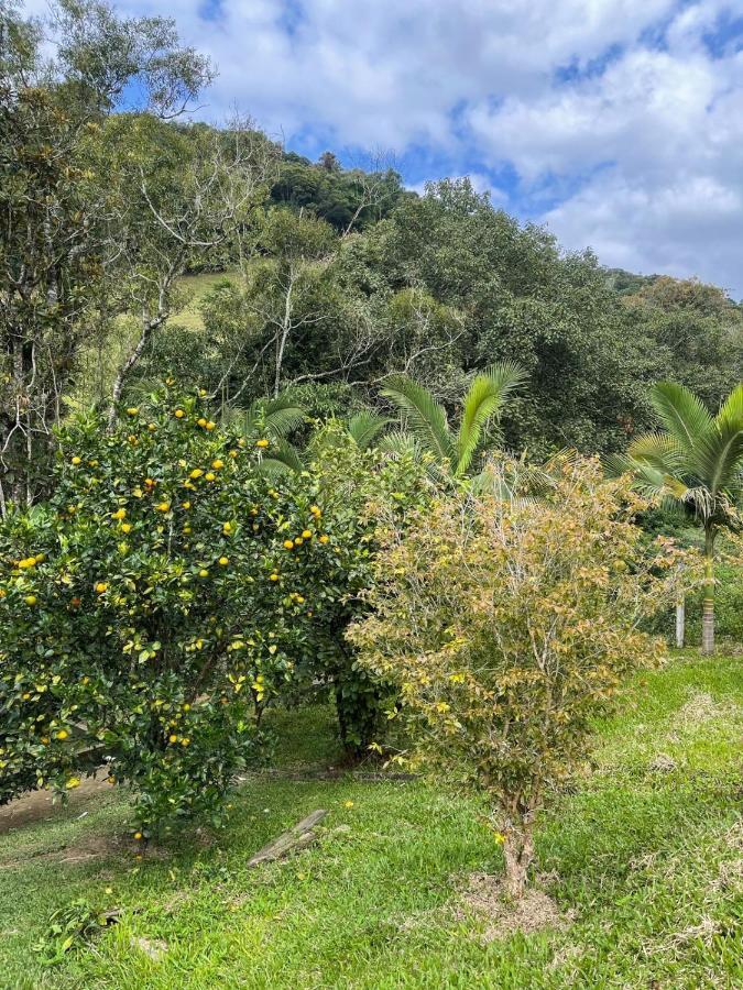 Ampla Casa De Campo - Afaven Águas Mornas Kültér fotó