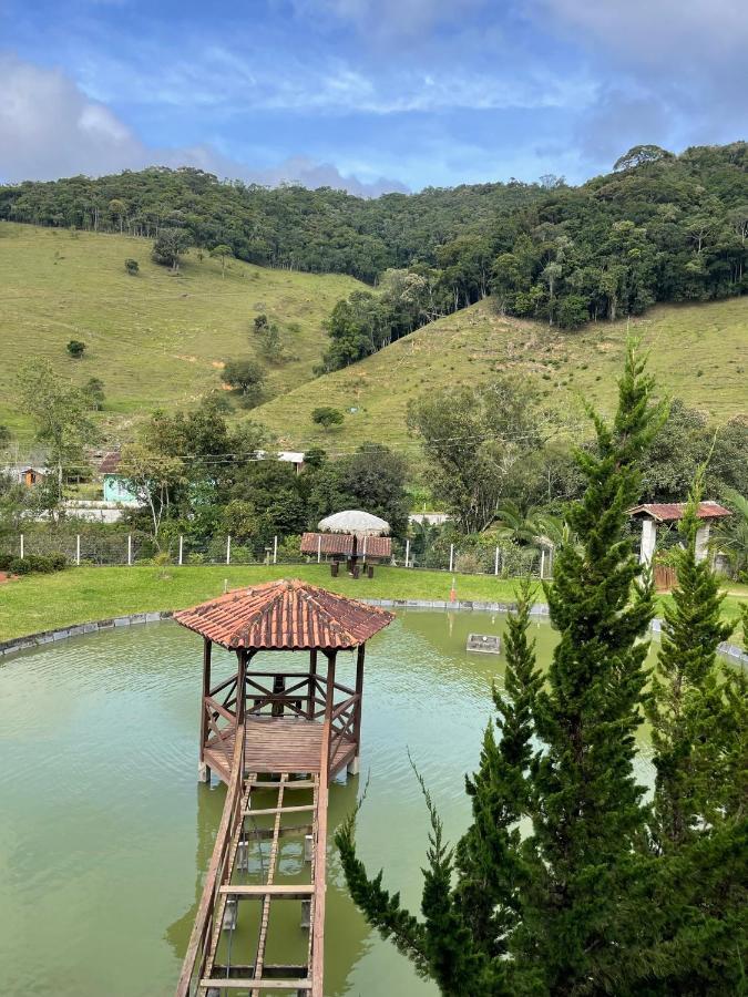Ampla Casa De Campo - Afaven Águas Mornas Kültér fotó