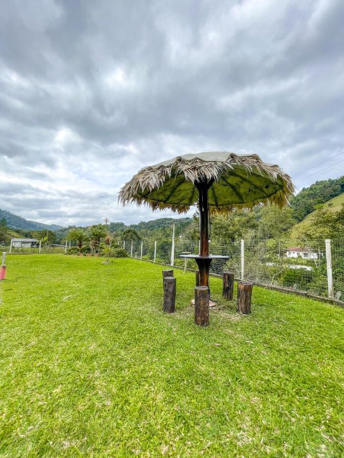 Ampla Casa De Campo - Afaven Águas Mornas Kültér fotó